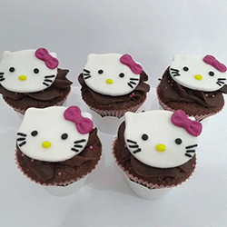 Mini-Cupcake-Hello-Kitty